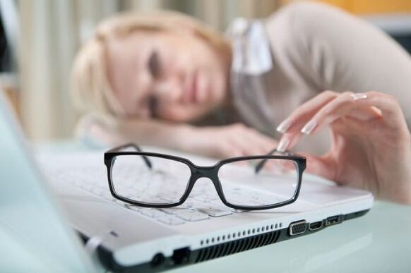 its reduction in vision and recovery